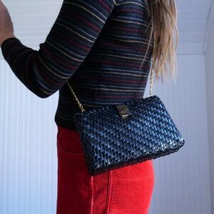 70s  Walborg woven black faux patent leather clutch/crossbody purse